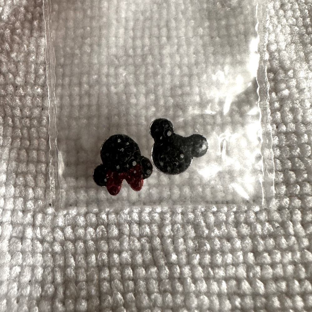 Mickey & Minnie origami owl charm